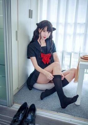 处女朱莉